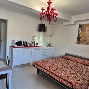 Prince Apartments Венеция